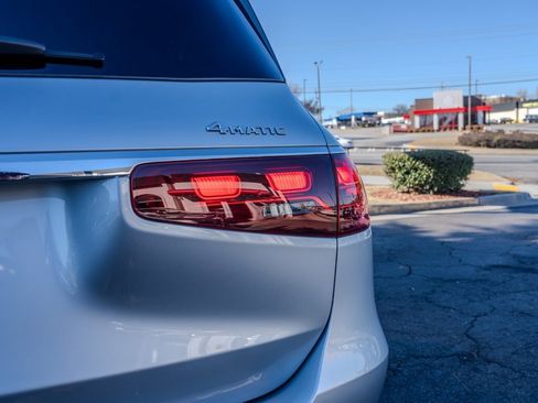 Used 2025 Mercedes-Benz GLS 450 4MATIC w/ AMG Line Exterior image 29