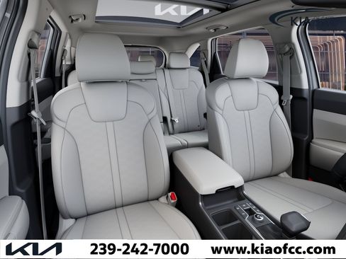 New 2026 Kia Sorento S FWD image 15