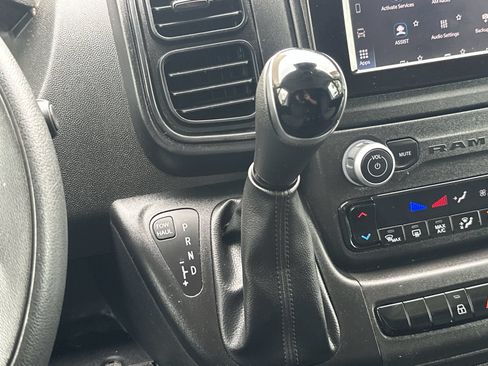 Used 2025 RAM ProMaster 2500 w/ Convenience Group FWD image 30