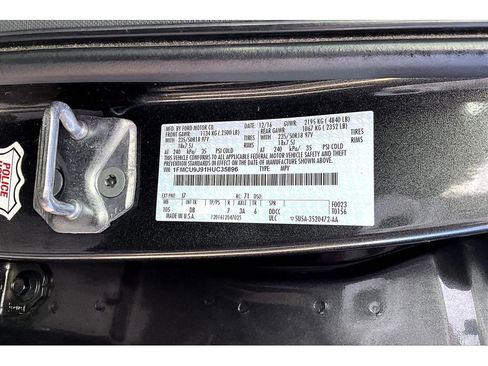 Used 2017 Ford Escape Titanium AWD/4WD image 19