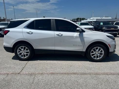Used 2024 Chevrolet Equinox LT FWD image 5