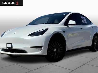Used 2024 Tesla Model Y 2WD