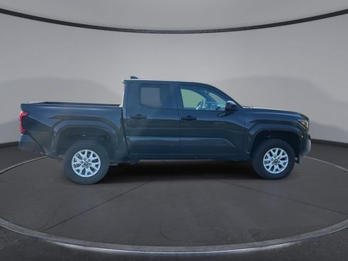 Used 2025 Toyota Tacoma SR RWD image 9