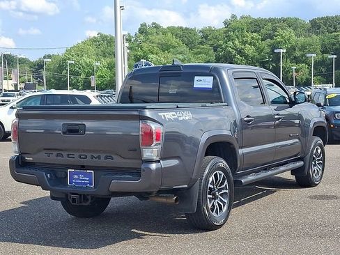 Used 2020 Toyota Tacoma TRD Sport w/ Technology Package AWD/4WD image 6