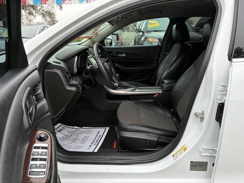 Used 2013 Chevrolet Malibu LT image 3