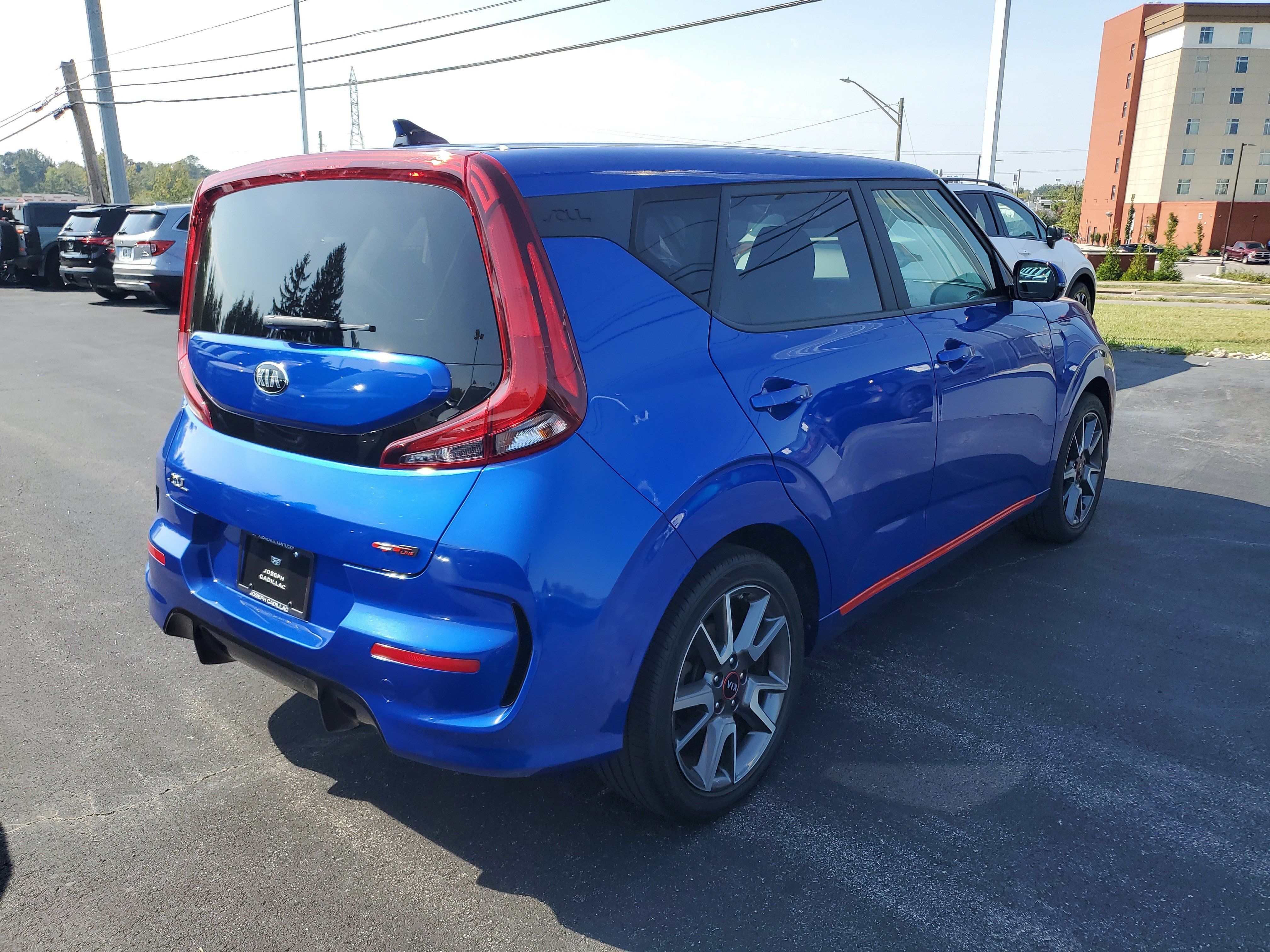 Used 2021 Kia Soul GT-Line FWD image 3