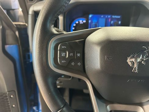 Used 2023 Ford Bronco Black Diamond image 17