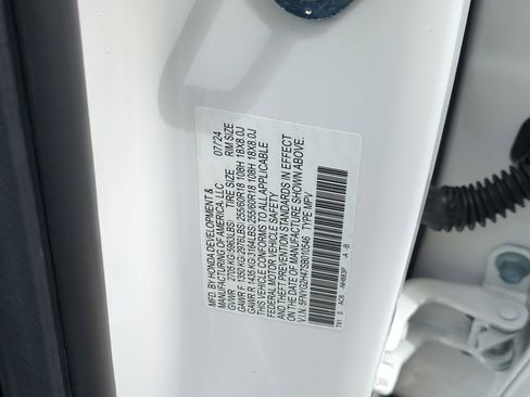 Used 2025 Honda Pilot EX-L image 32