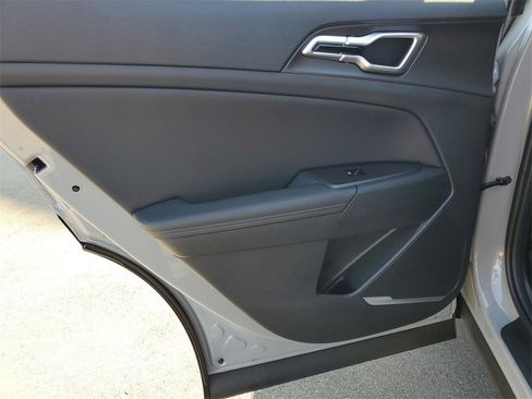 New 2026 Kia Sportage EX w/ EX Panorama Roof Package image 23