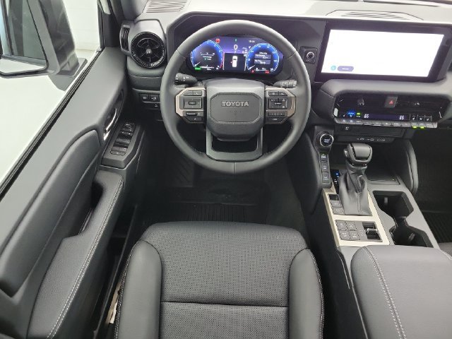 Used 2027 Toyota Land Cruiser AWD/4WD image 18