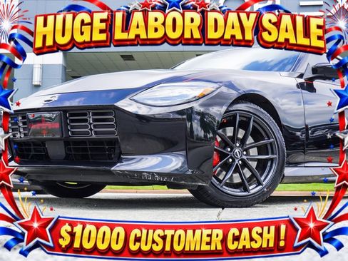Used 2024 Nissan Z Performance w/ Floor Mat Package RWD image 2