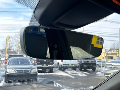 Used 2022 Audi SQ5 Premium Plus w/ Premium Plus Package image 14