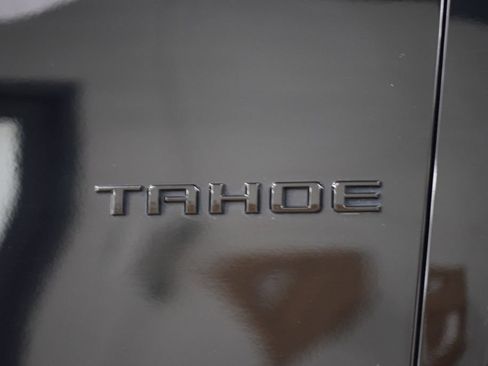 Used 2023 Chevrolet Tahoe Premier w/ Advanced Technology Package AWD/4WD image 14