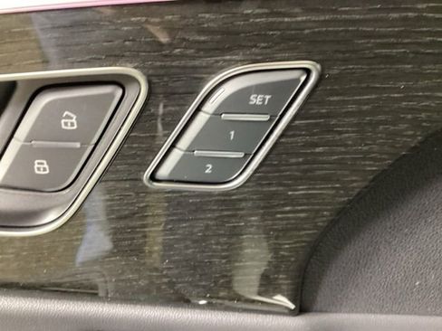 New 2026 Audi Q8 Premium Plus image 17