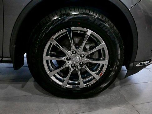 Used 2018 Nissan Murano SL w/ Moonroof Package image 40