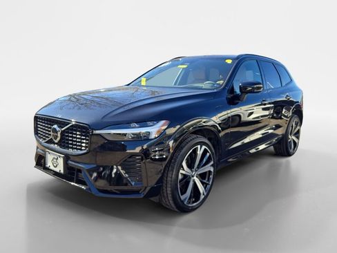 Certified 2023 Volvo XC60 T8 Ultimate w/ Protection Package Premier image 7