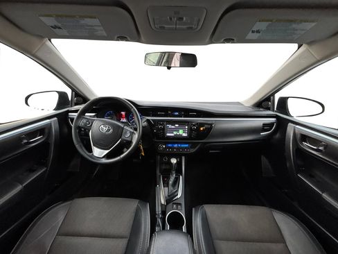 Used 2014 Toyota Corolla S image 17