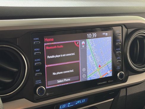 Used 2022 Toyota Tacoma SR5 RWD image 14