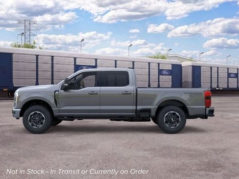 New 2026 Ford F250 4x4 Crew Cab Super Duty image 3