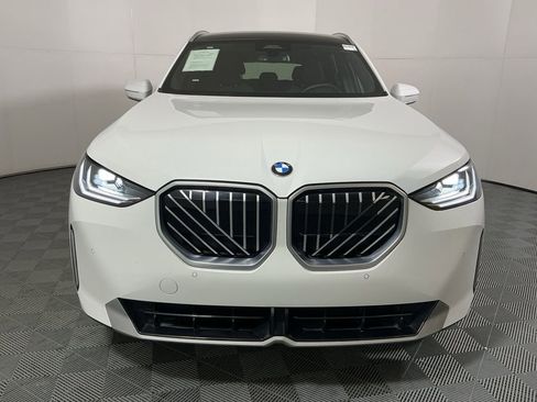Certified 2025 BMW X3 xDrive30i w/ M Sport Package image 3