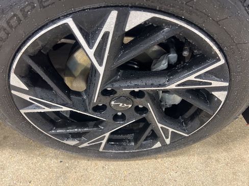 Certified 2025 Kia K5 GT-Line image 36