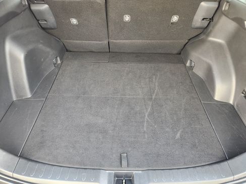 Used 2025 Toyota RAV4 XLE FWD image 28