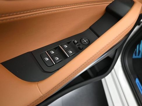 New 2026 BMW X6 M60i image 13