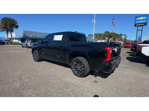 Used 2022 Toyota Tundra Platinum w/ Advanced Package image 8