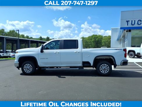 Used 2025 Chevrolet Silverado 2500 LT w/ Convenience Package AWD/4WD image 8
