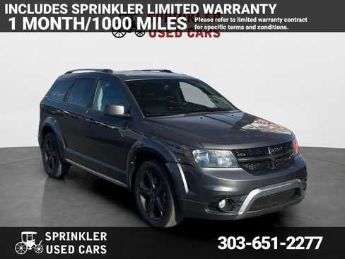 Used 2019 Dodge Journey Crossroad image 1