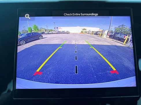 Used 2022 Jeep Grand Cherokee Altitude AWD/4WD image 18