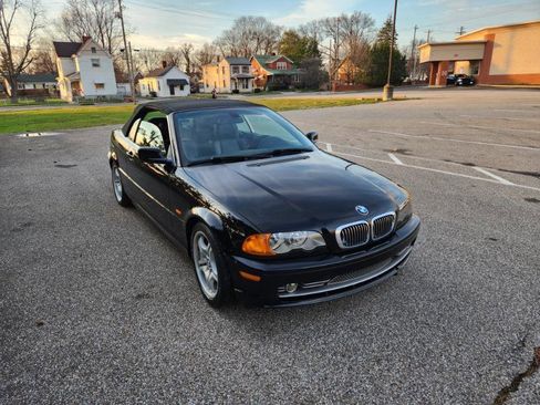 Used 2001 BMW 330Ci Convertible image 10