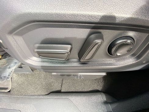 Used 2022 Toyota Tundra Platinum w/ Advanced Package image 12