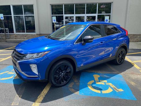 Used 2019 Mitsubishi Eclipse Cross LE AWD/4WD image 2