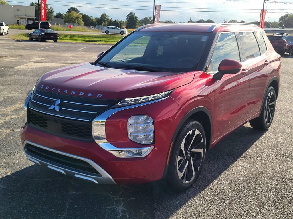 Used 2024 Mitsubishi Outlander SEL FWD image 7
