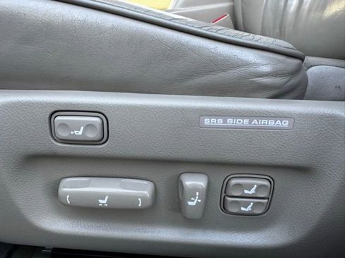 Used 2001 Lexus LS 430 image 19