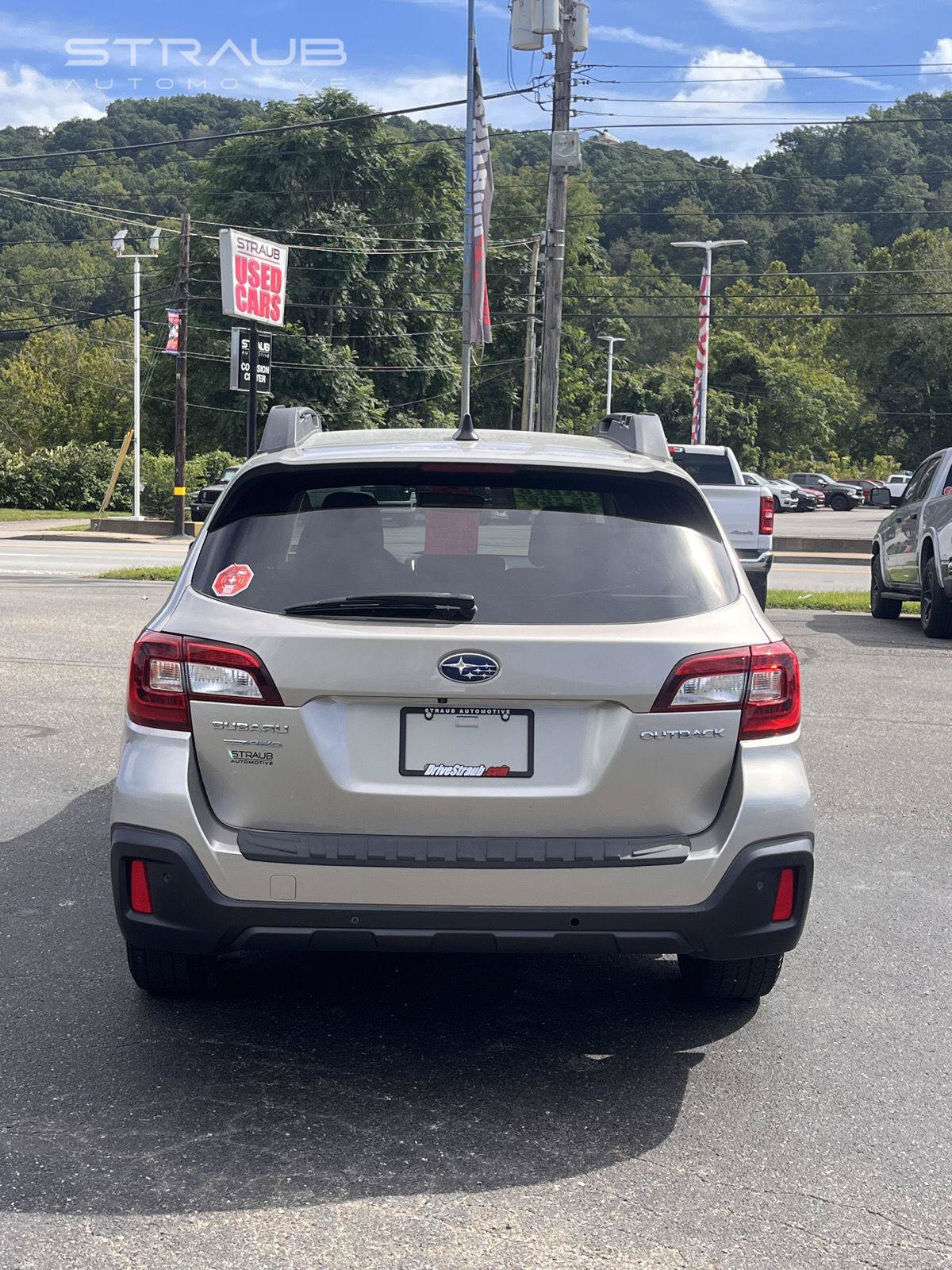 Used 2019 Subaru Outback 2.5i Limited w/ Popular Package #2 AWD/4WD image 7