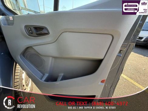 Used 2019 Ford Transit 250 148 High Roof Extended image 30