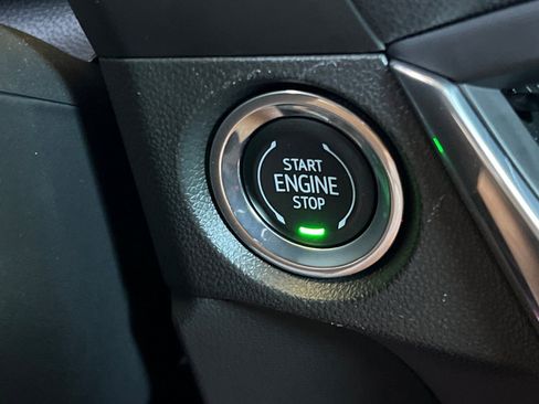 Used 2025 Buick Encore GX Preferred w/ Advanced Technology Package AWD/4WD image 23