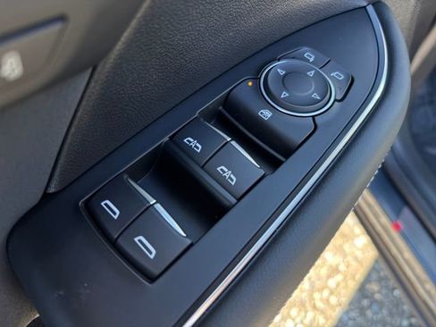 New 2026 Buick Envision Sport Touring image 40