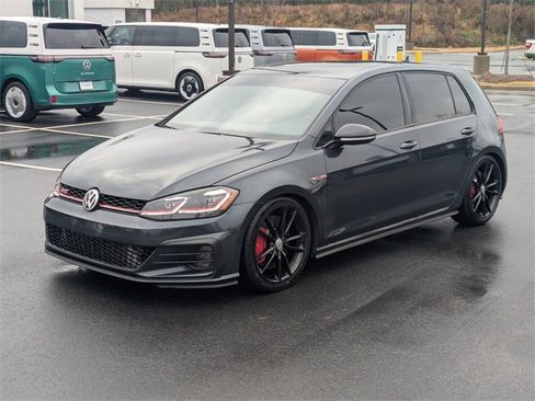 Used 2021 Volkswagen GTI SE image 8