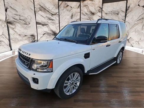 Used 2016 Land Rover LR4 HSE Silver Edition image 1