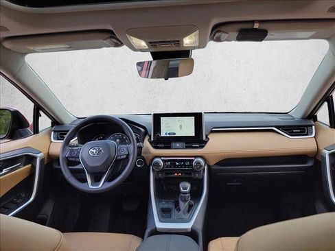 Used 2025 Toyota RAV4 XLE Premium FWD image 15