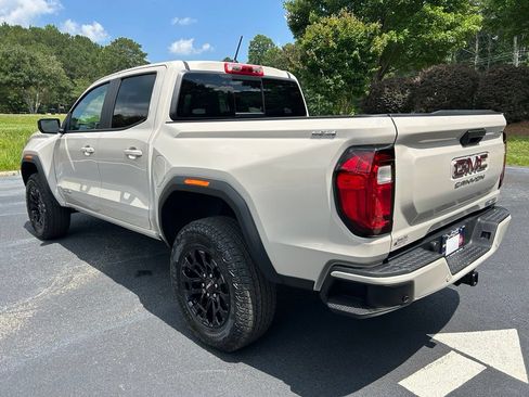 New 2026 GMC Canyon Elevation w/ Convenience Package AWD/4WD image 20