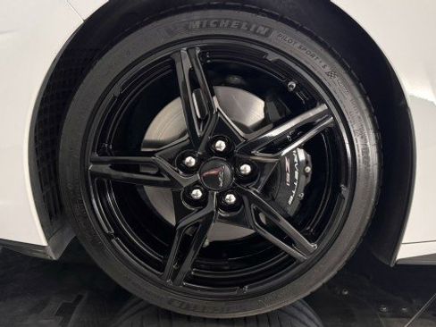 Used 2023 Chevrolet Corvette Stingray Premium Cpe w/ Z51 Performance Package image 33