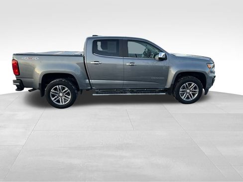 Used 2022 Chevrolet Colorado LT w/ Luxury Package image 8