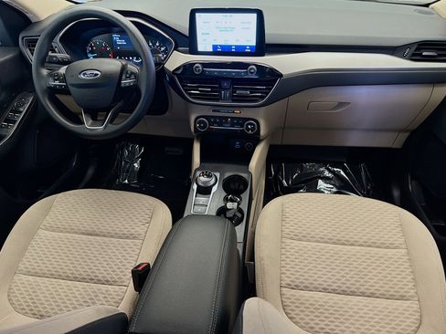 Used 2020 Ford Escape SE FWD image 12