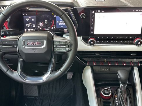 Used 2024 GMC Canyon AT4X image 15