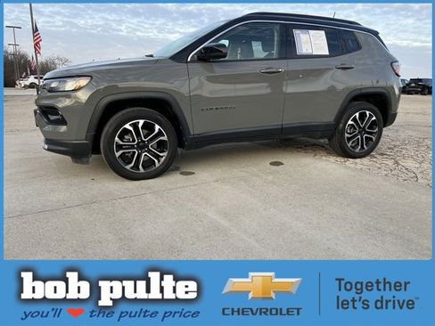 Used 2022 Jeep Compass Limited w/ Sun and Sound Group image 1