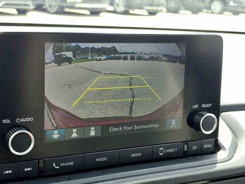 Used 2025 Honda Accord SE image 18